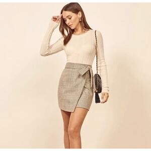 REFORMATION Landon Plaid Wrap Mini Skirt | Neutral Glen Check | Size M